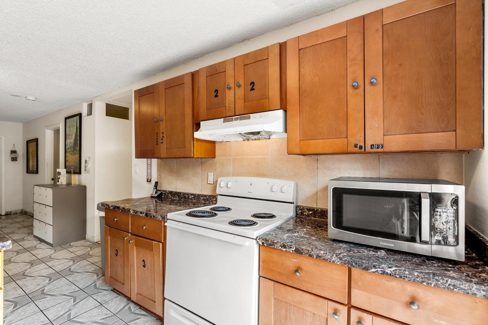 Auberge de jeunesse Crocodhouse Early Check In Eight Years Hosting à Fort Lauderdale Extérieur photo
